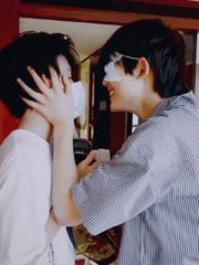 打扑克剧烈运动不盖被子